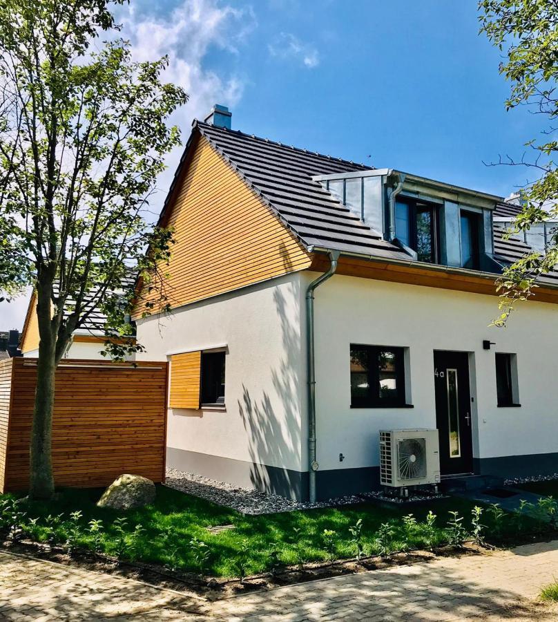 Ferienhaus Bug Dranske Exterior photo